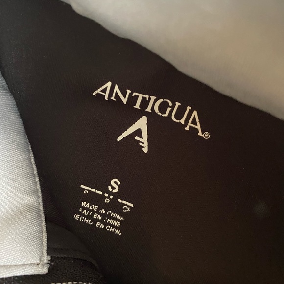 Women’s Philadelphia Eagles Jacket - Picture 3 of 6